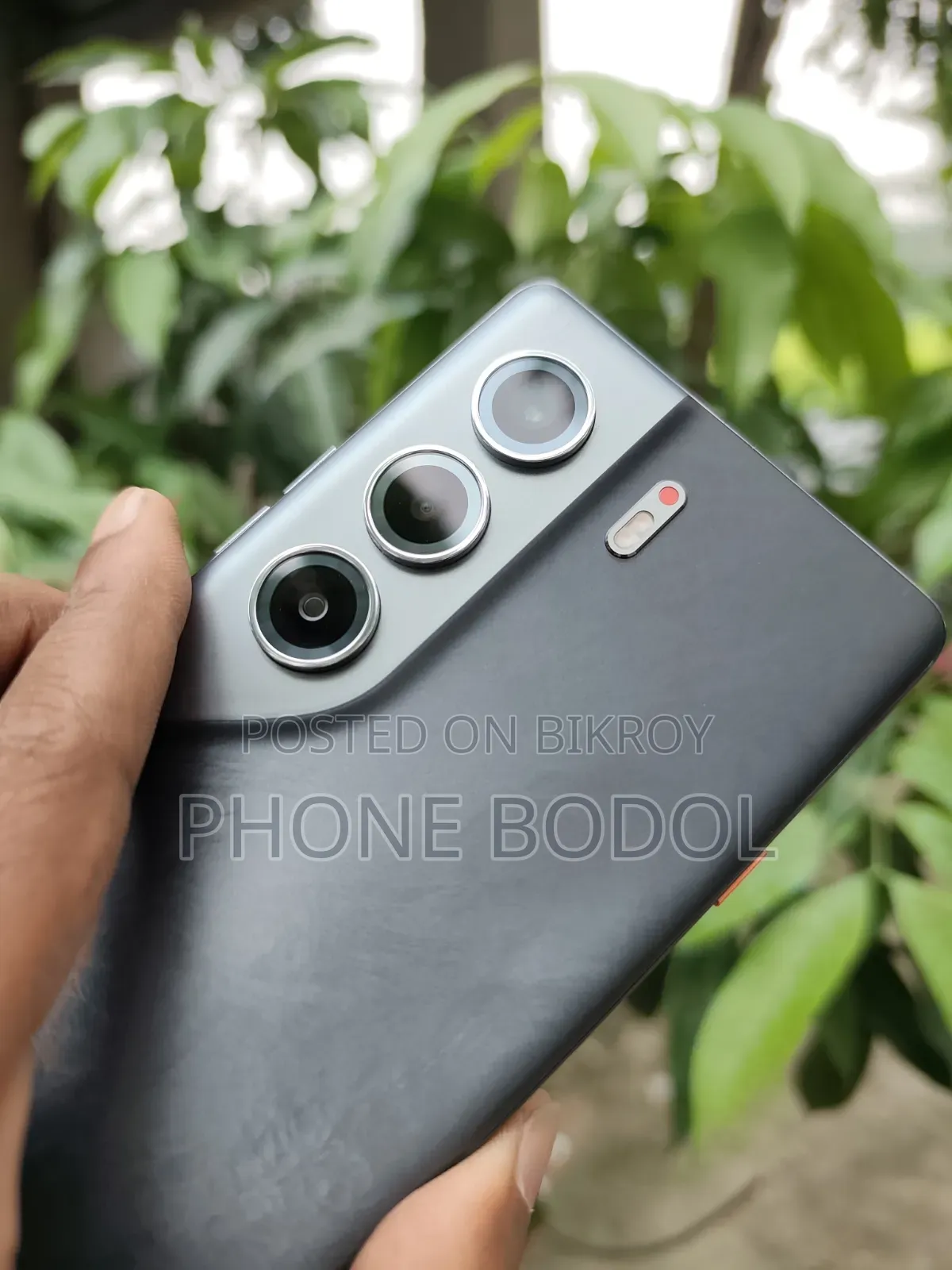 টেকনো ক্যামন ৪০ প্রো ৪জি ২৫৬ জিবি ব্ল্যাক