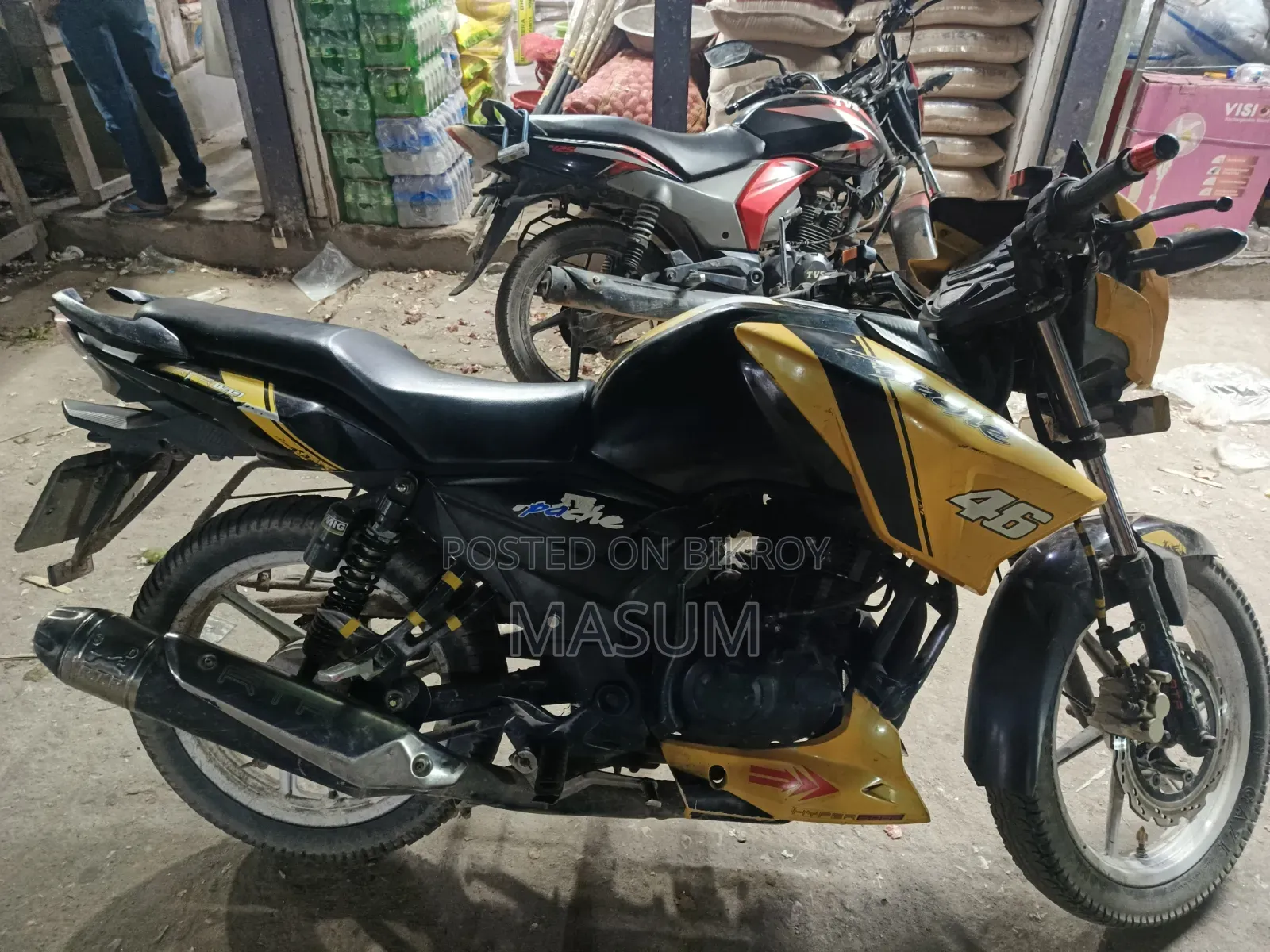 টিভিএস আপাচি ১৮০ আরটিআর ২০১৭ ব্ল্যাক