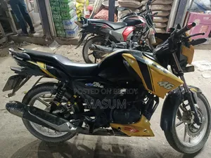 টিভিএস আপাচি ১৮০ আরটিআর ২০১৭ ব্ল্যাক