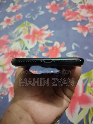 Apple iPhone 7 Plus 128 GB Black