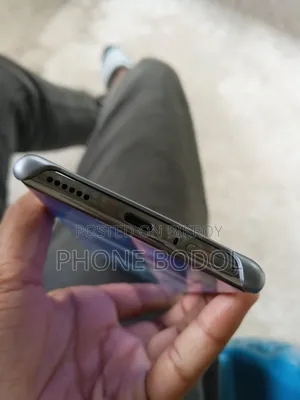 টেকনো ক্যামন ৪০ ২৫৬ জিবি