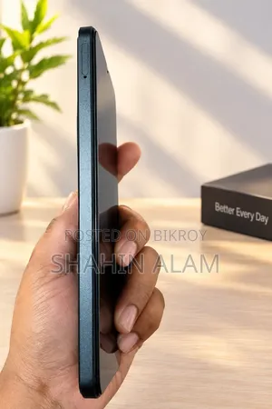 রিয়েলমি ১২৮ জিবি কালো