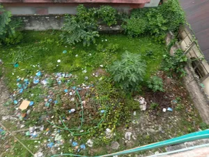 Floor Available for Rent Along Faidabad Dakhin Khan Road