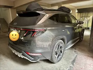 Hyundai Tucson 2023 Gray