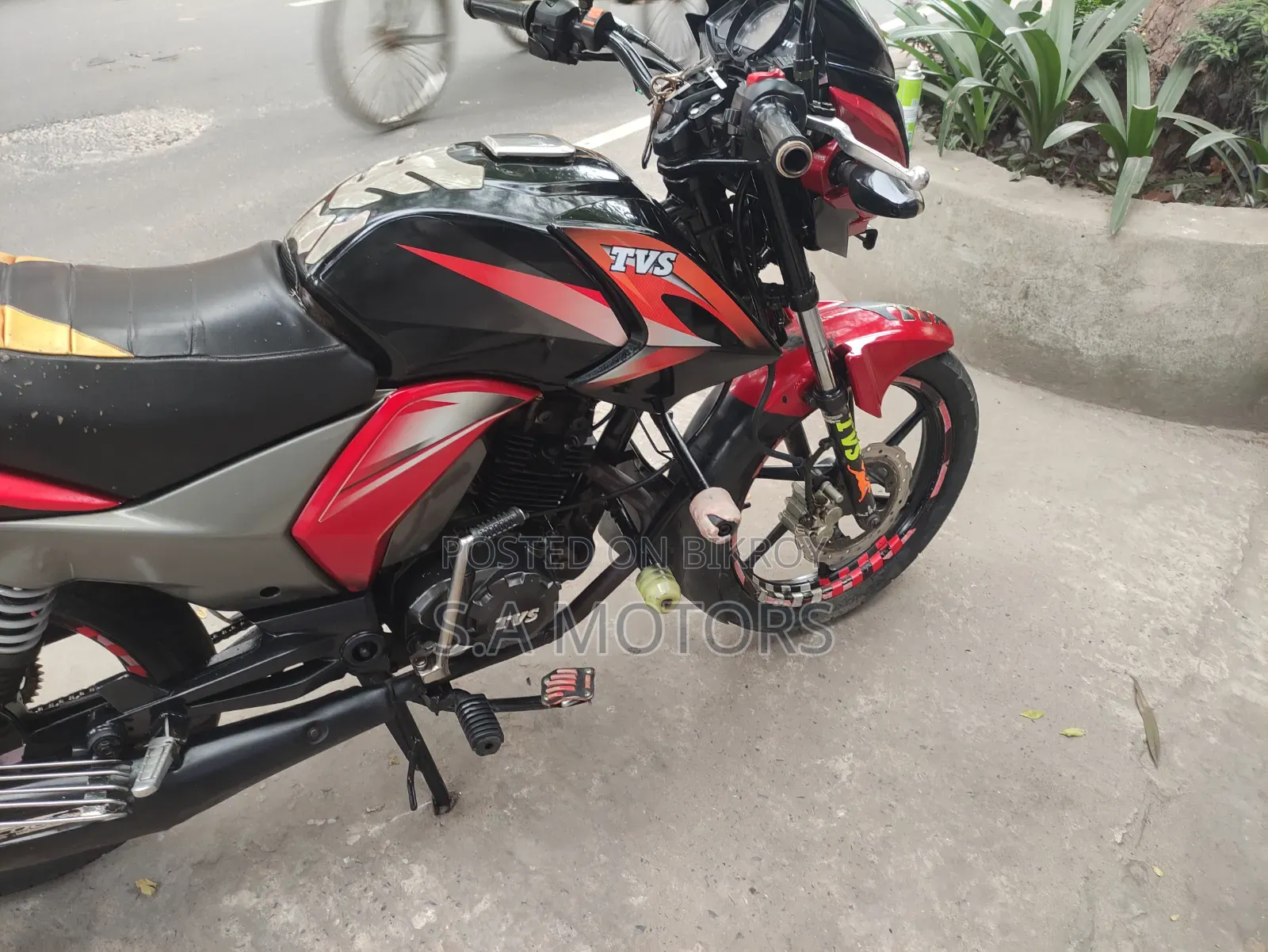 TVS Stryker 125 2018 Red