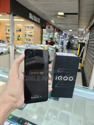 iQOO Z10x 128 GB Silver