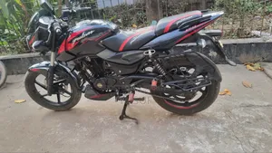 বাজাজ পালসার ১৫০ ২০২১ কালো