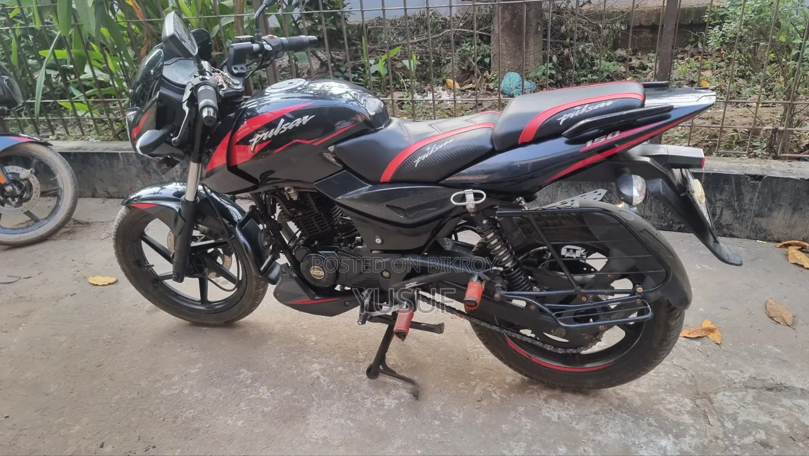 বাজাজ পালসার ১৫০ ২০২১ কালো