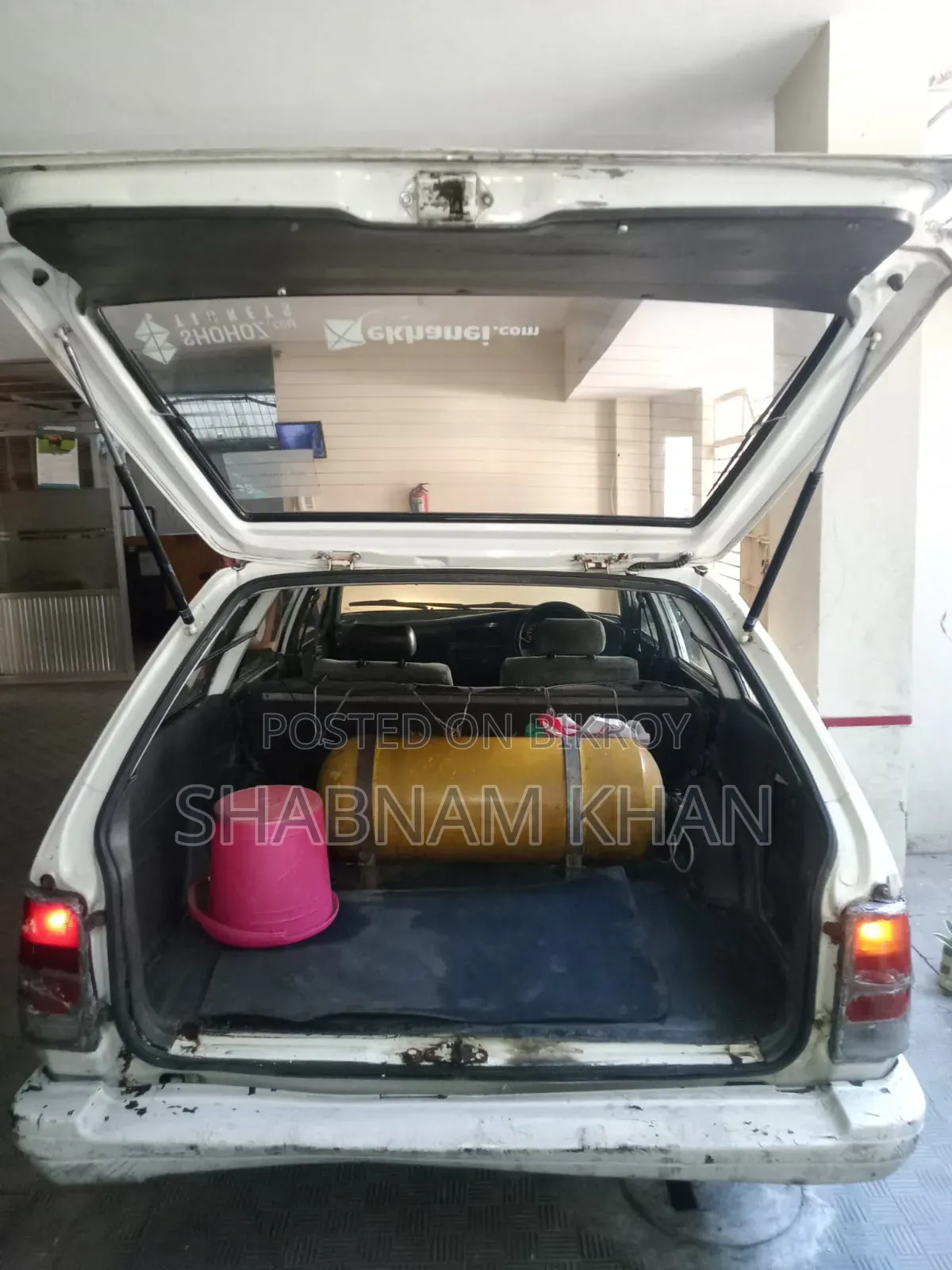 Toyota Carina 1.5 FWD Sedan 1996 White