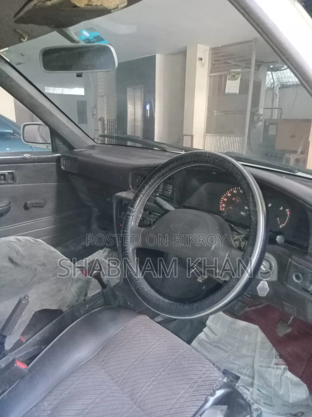Toyota Carina 1.5 FWD Sedan 1996 White