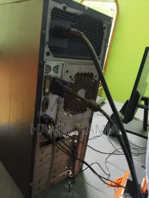 Desktop Computer Gigabyte 4GB Intel Pentium HDD 1TB