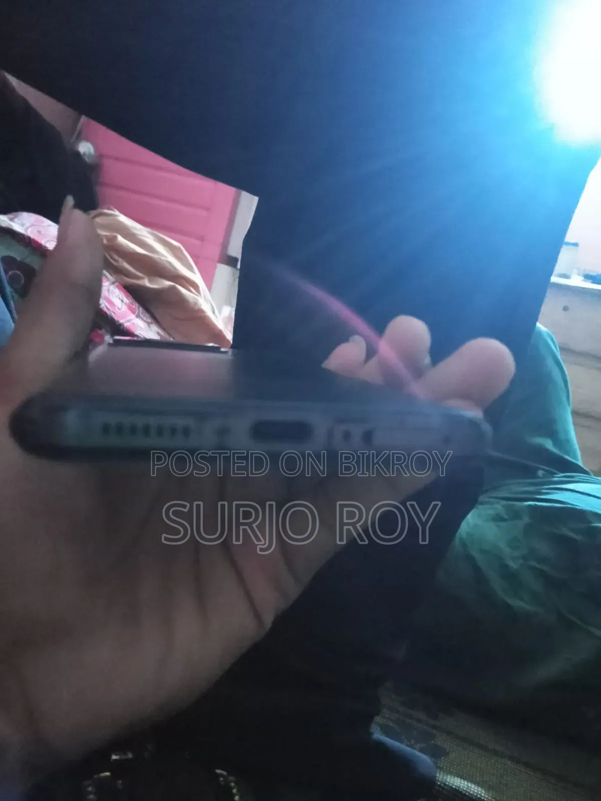 আইকিউও ১২৮ জিবি