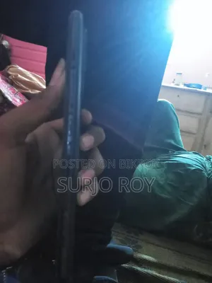 আইকিউও ১২৮ জিবি