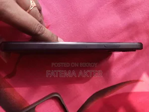 New Oppo A6c 128 GB Red