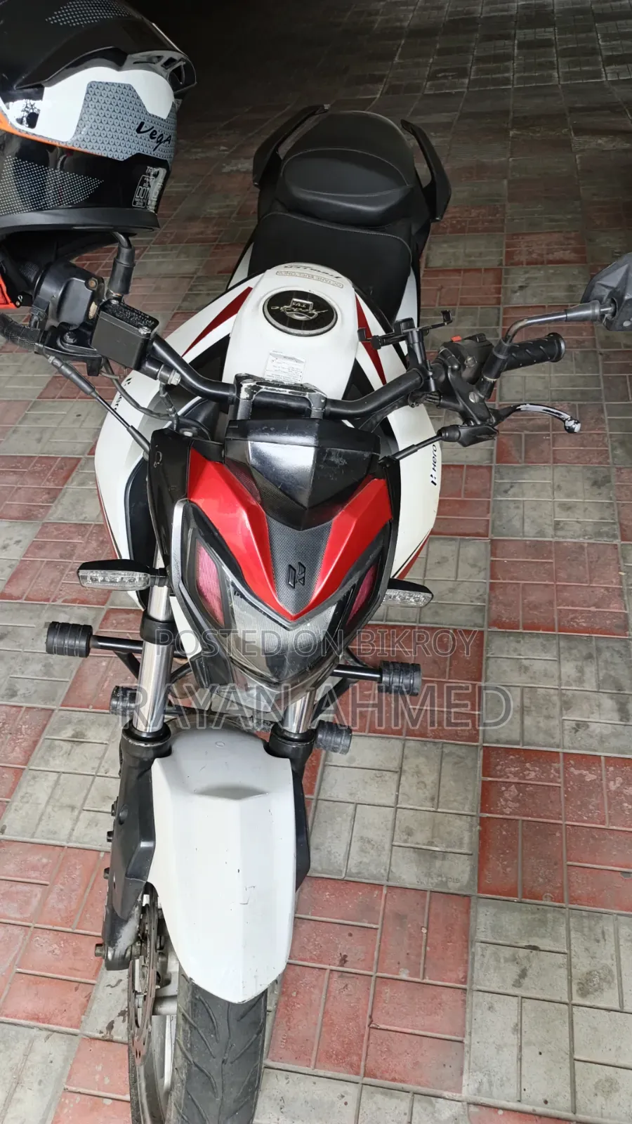 Hero Thriller 160R 4V 2021 White