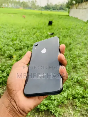 Apple iPhone XR 64 GB Black