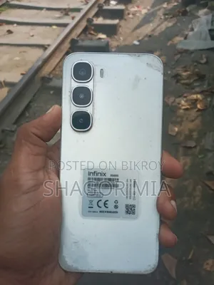 ইনফিনিক্স হট ৬০ প্রো ১২৮ জিবি সাদা