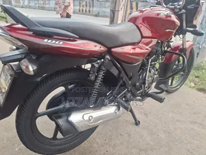 Bajaj Discover 100 2017 Red