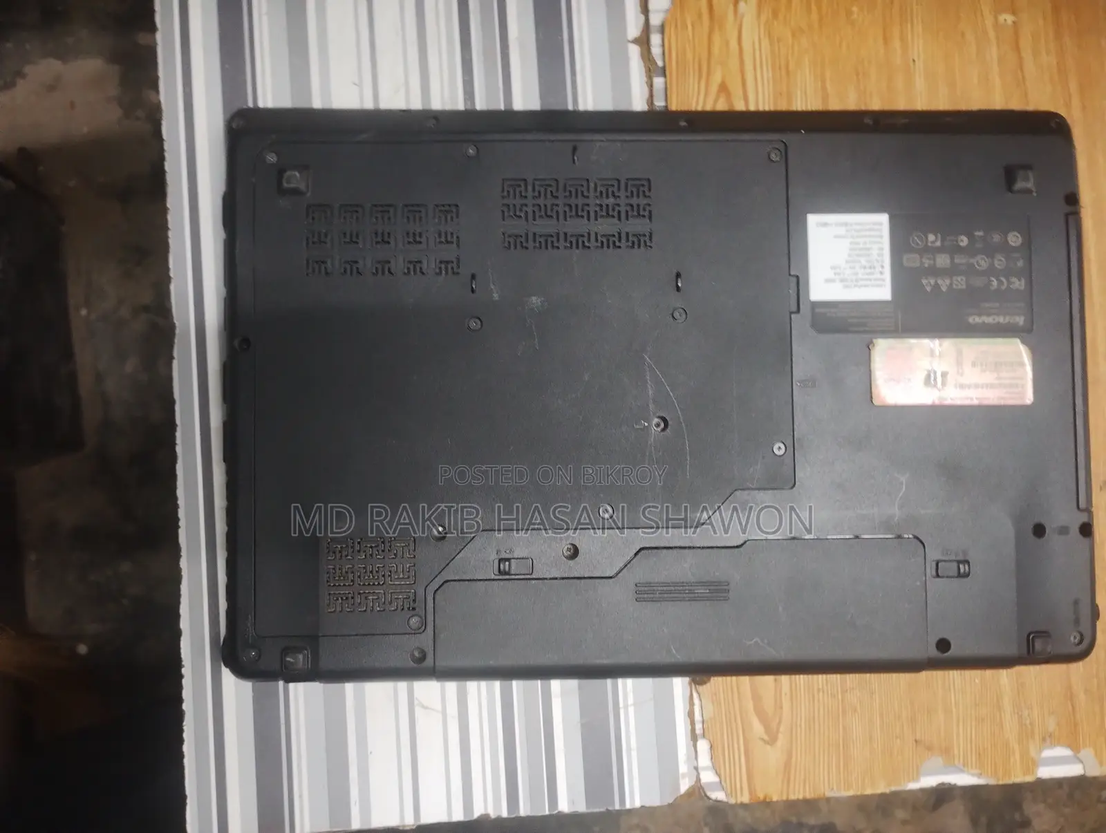 Laptop Lenovo IdeaPad Z560 6GB Intel Core i3 SSD 128GB