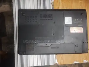 Laptop Lenovo IdeaPad Z560 6GB Intel Core i3 SSD 128GB