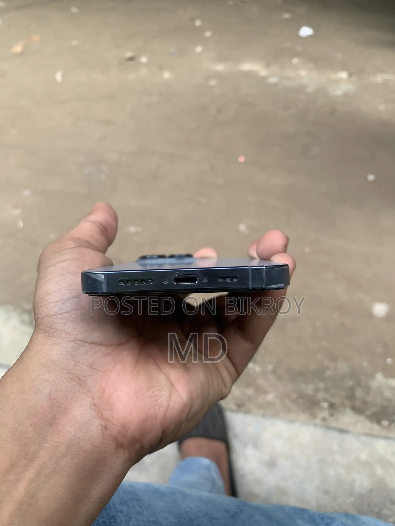 অ্যাপল আইফোন ১৩ প্রো ১২৮ জিবি নীল