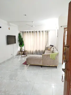 উত্তর মডেল টাউনে ৪ বেডরুমের অ্যাপার্টমেন্ট বিক্রয়