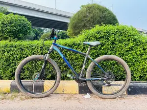 Core 2.0 MTB Bicycle | Shimano Acera 3x8 | Maxxis Hookworm