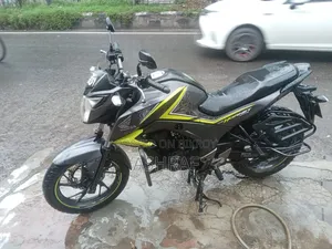 হোন্ডা হর্নেট ২০১৮ ধূসর