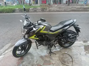 Honda Hornet 2018 Gray