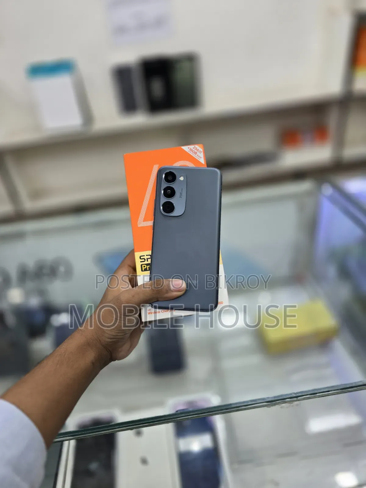 টেকনো স্পার্ক ৪০ প্রো+ ২৫৬ জিবি গ্রে