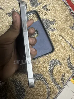 নিউ অ্যাপল আইফোন ১৩ ১২৮ জিবি হোয়াইট