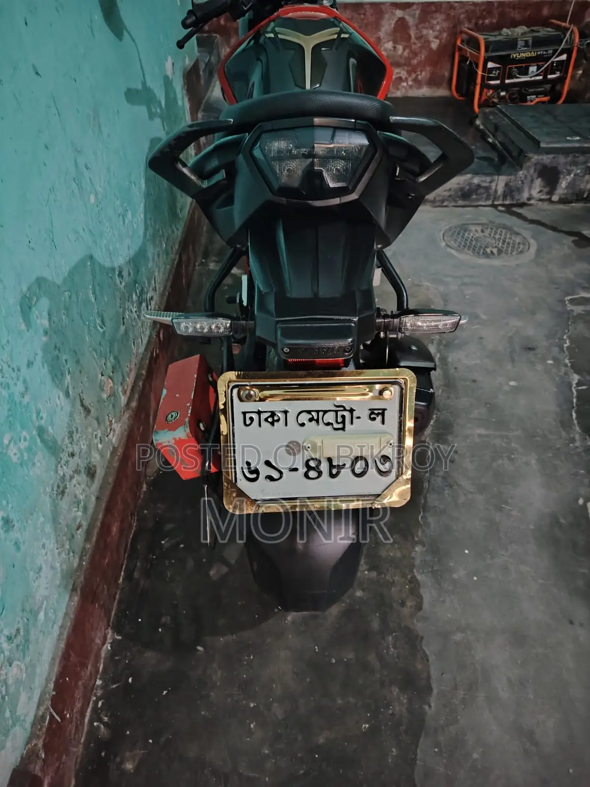 হিরো থ্রিলার ১৬০আর ২০২২ রেড