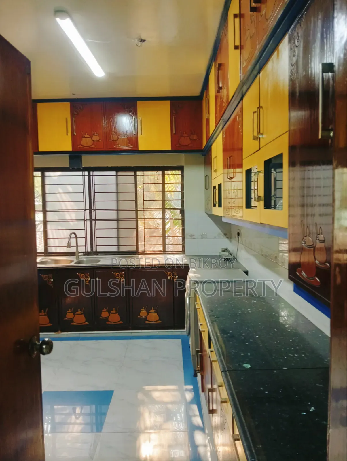 3-Bedroom Bedsitter in Gulshan Avenue 2 for rent