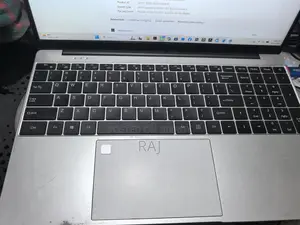 ল্যাপটপ ৩২জিবি ইন্টেল এসএসডি ৫১২জিবি