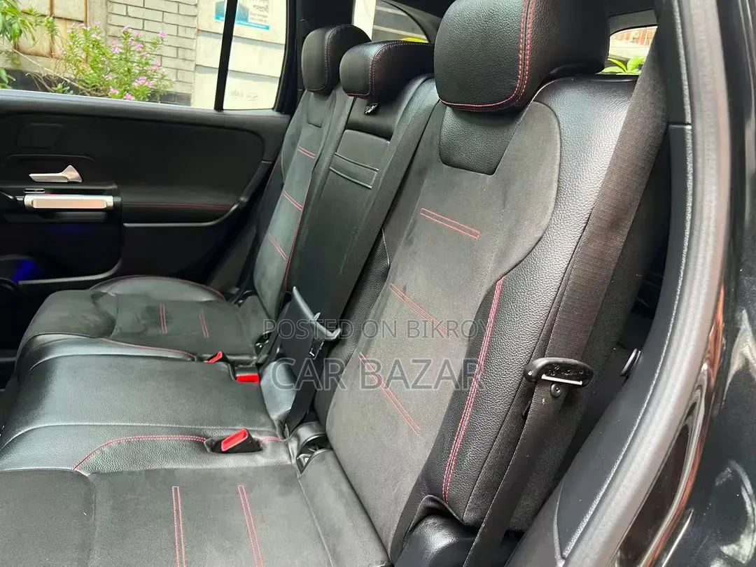 Mercedes-Benz GLB-Class GLB 200 2021 Black