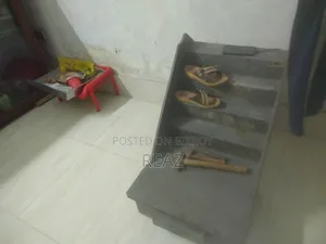 পানের ডালা ও সিগারেটের বাক্স