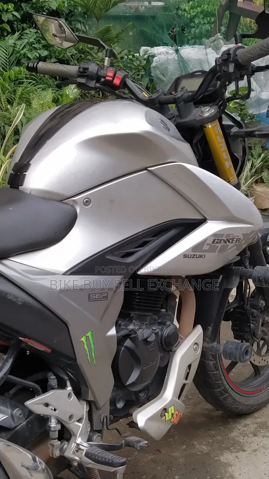 Suzuki Gixxer 2022 Silver