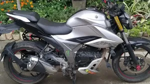 Suzuki Gixxer 2022 Silver