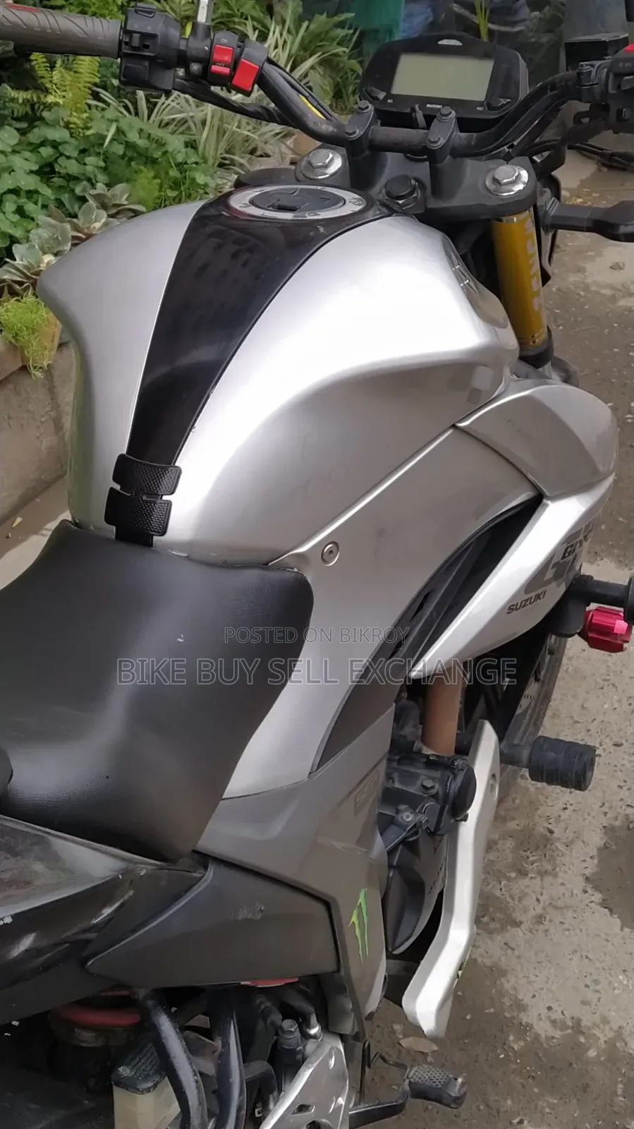 Suzuki Gixxer 2022 Silver