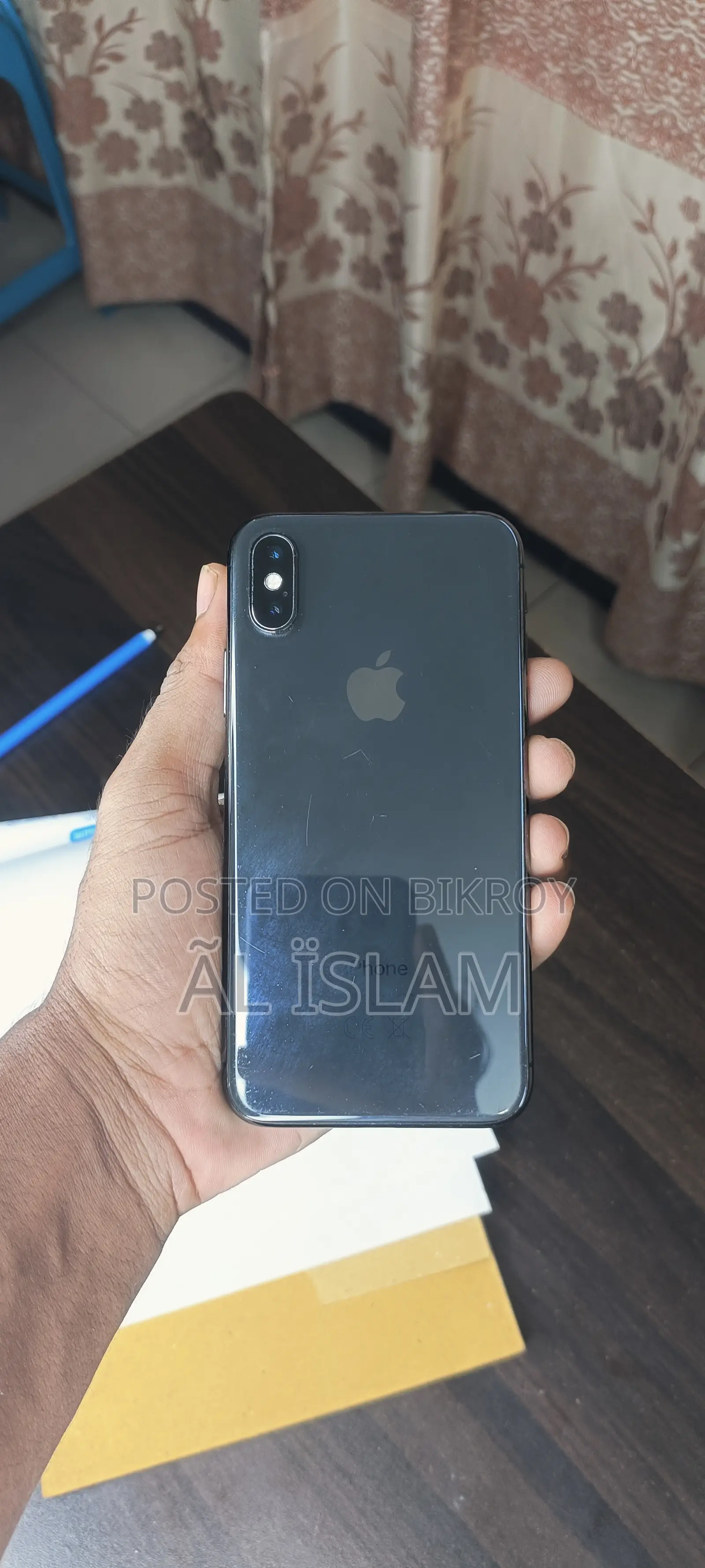 Apple iPhone X 64 GB Black