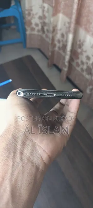 Apple iPhone X 64 GB Black
