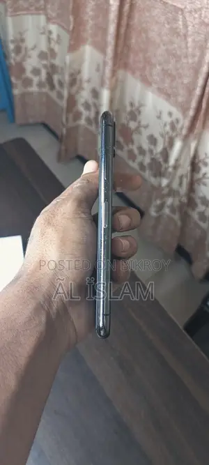 Apple iPhone X 64 GB Black