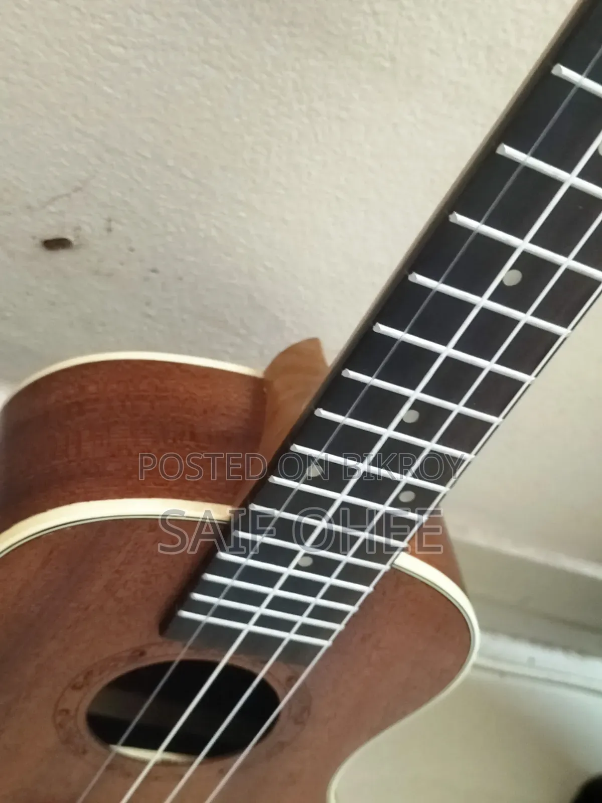 Ukulele Yamaha 24 Inch