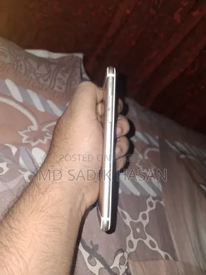 অ্যাপল আইফোন ৬ ১৬ জিবি স্টোরেজ গোল্ড