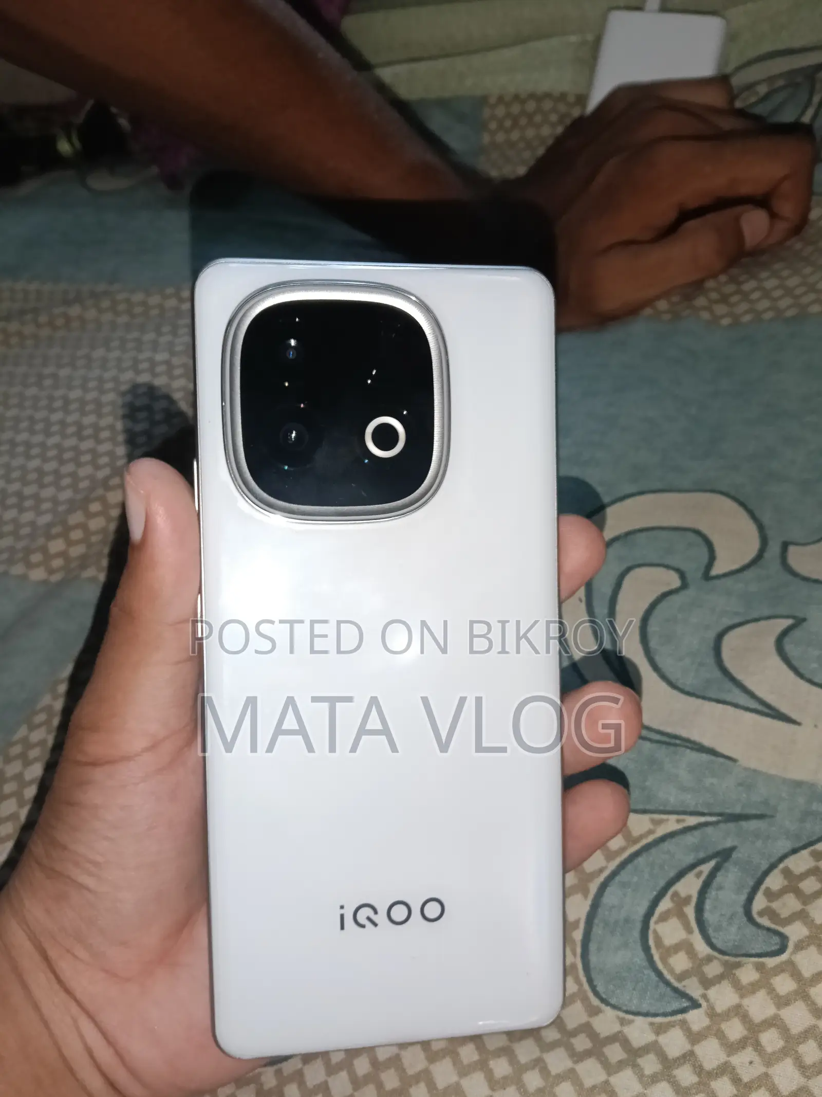 iQOO Z10 256 GB White