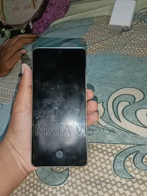 iQOO Z10 256 GB White