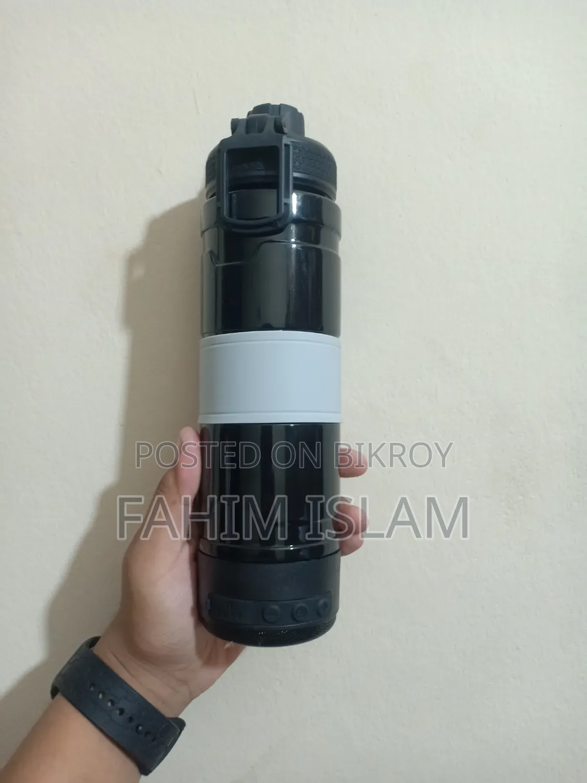 Smart Inbuilt Speaker Water Bottle