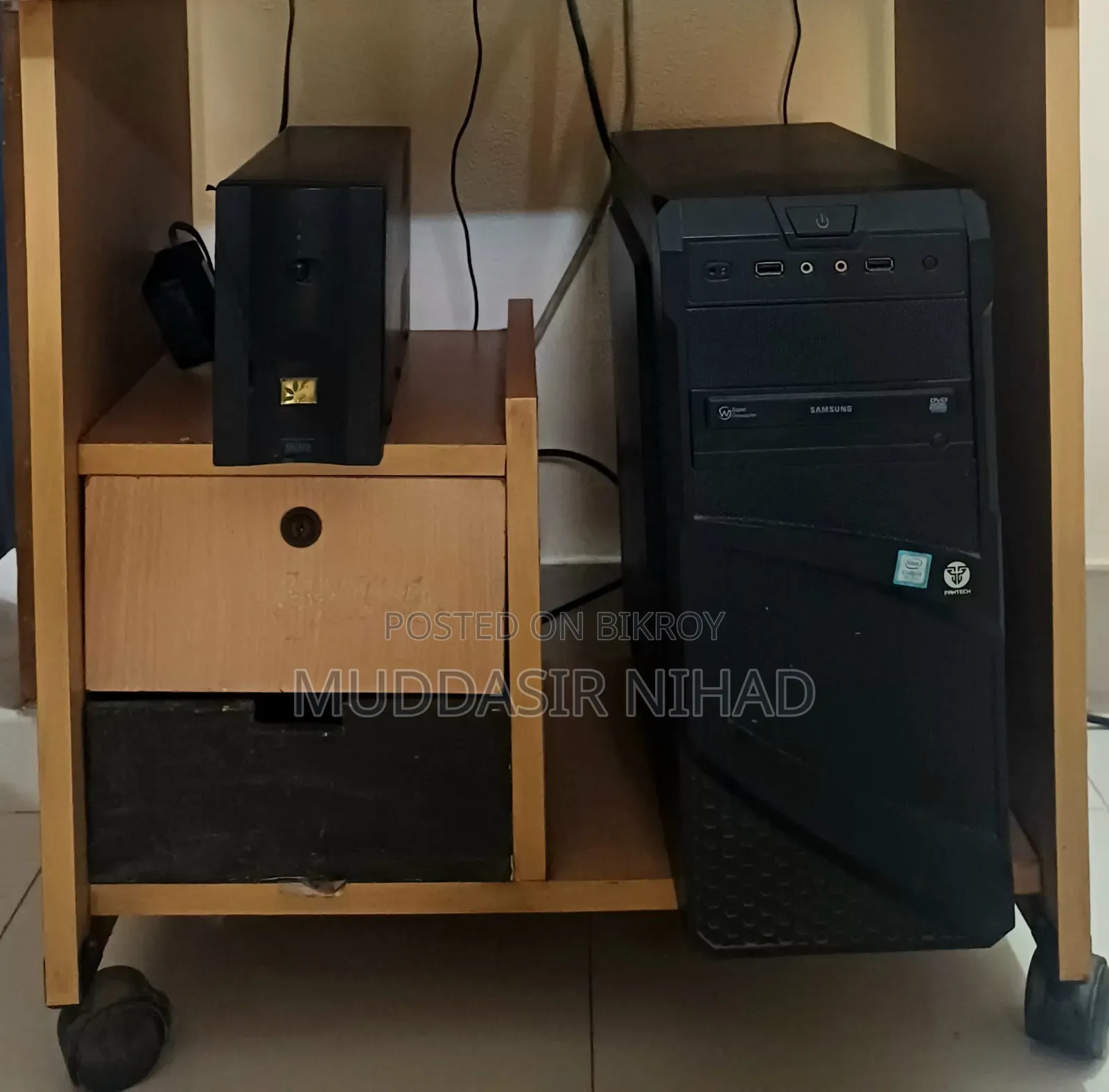 Desktop Computer Gigabyte GB-BKi3HA-7100 4GB Intel Core i3 HDD+SSD 1T