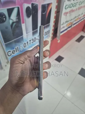 Vivo Y200e 128 GB Orange