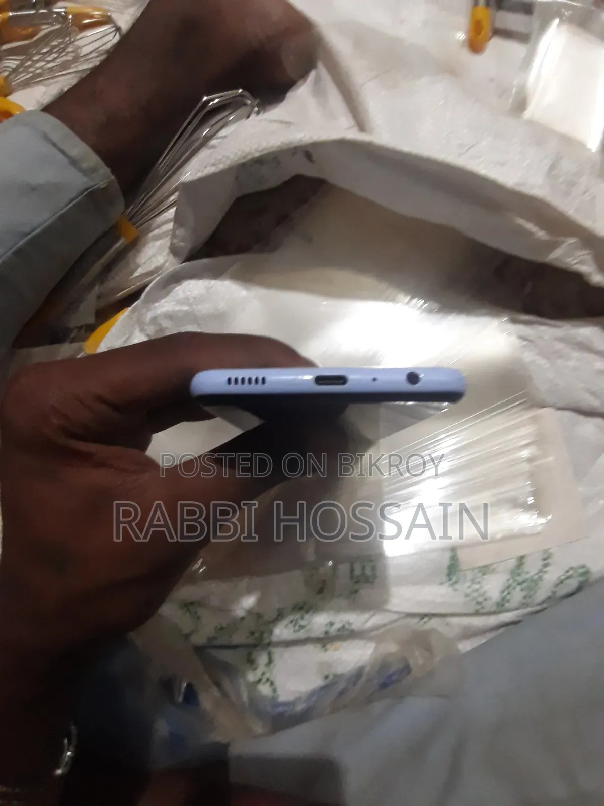 স্যামসাং গ্যালাক্সি এ২৩ ১২৮ জিবি